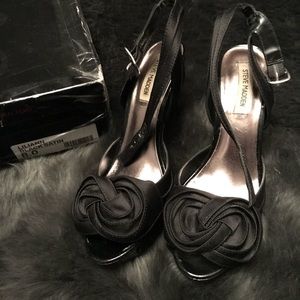 Steve Madden Lillian Black Satin Shoes size 8